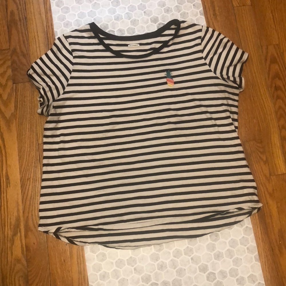 100% cotton, no wholes no stains